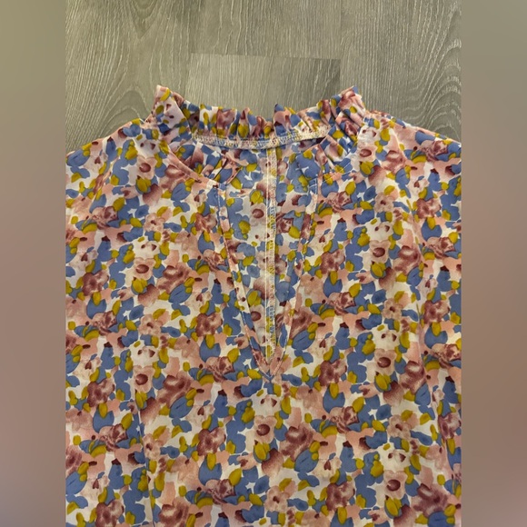Floral Ruffle Neck Top - Picture 2 of 3